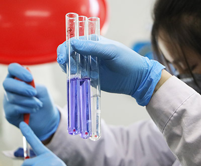 �h�����I�ۺ��� У��(li��n)���x���ܡ����]���ְl(f��)�c���C���t(y��)ˎ��W��a(ch��n)�W�Ѕf(xi��)ͬ